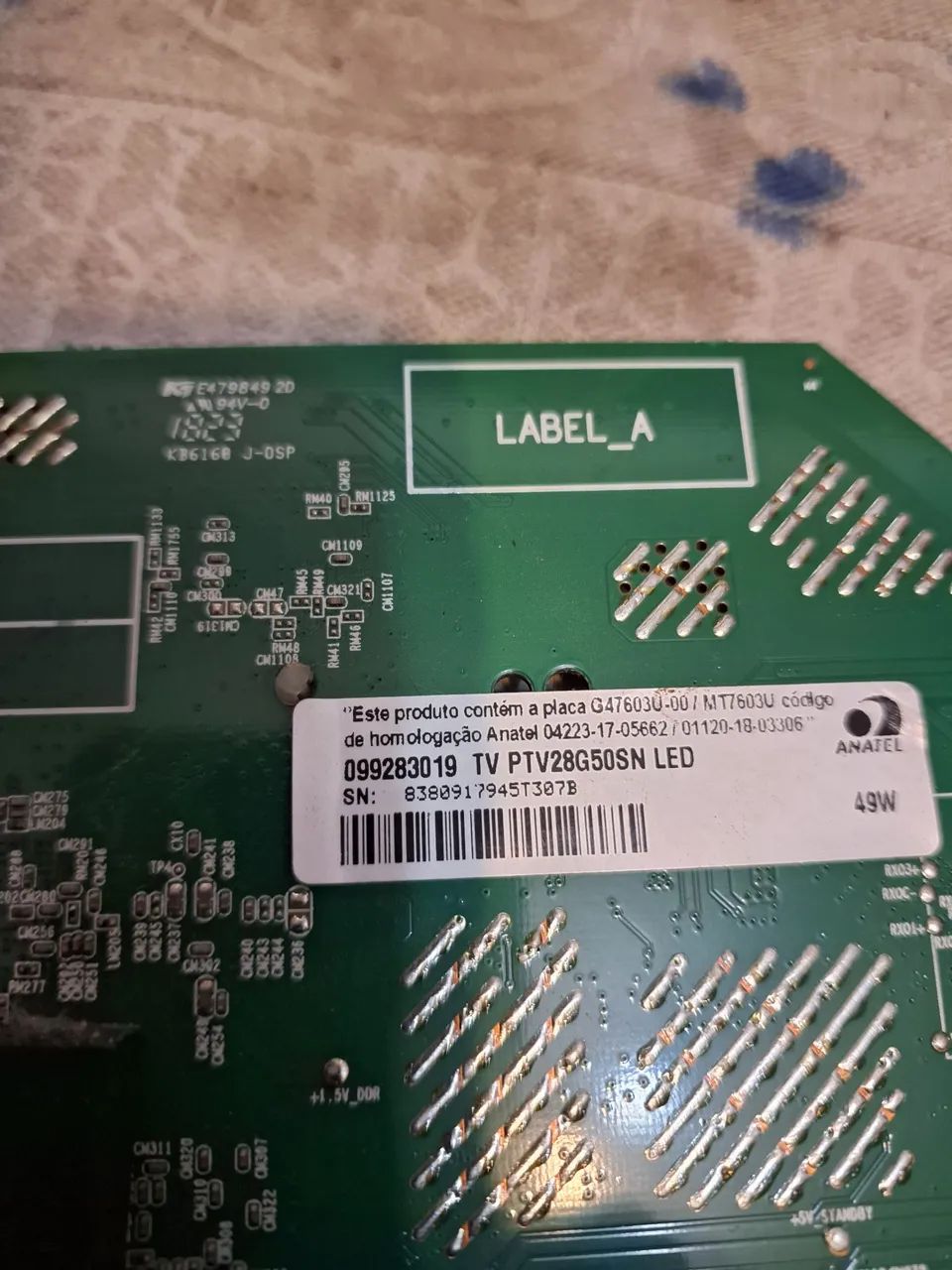 Placa principal e fonte ptv28g50sn led - Foto 5