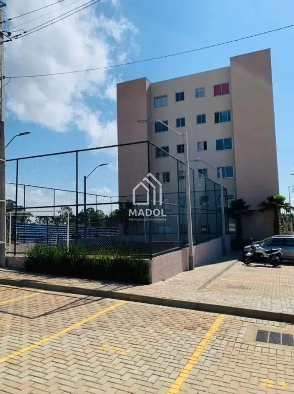 Apartamento à Venda em Uvaranas, Ponta Grossa - PR