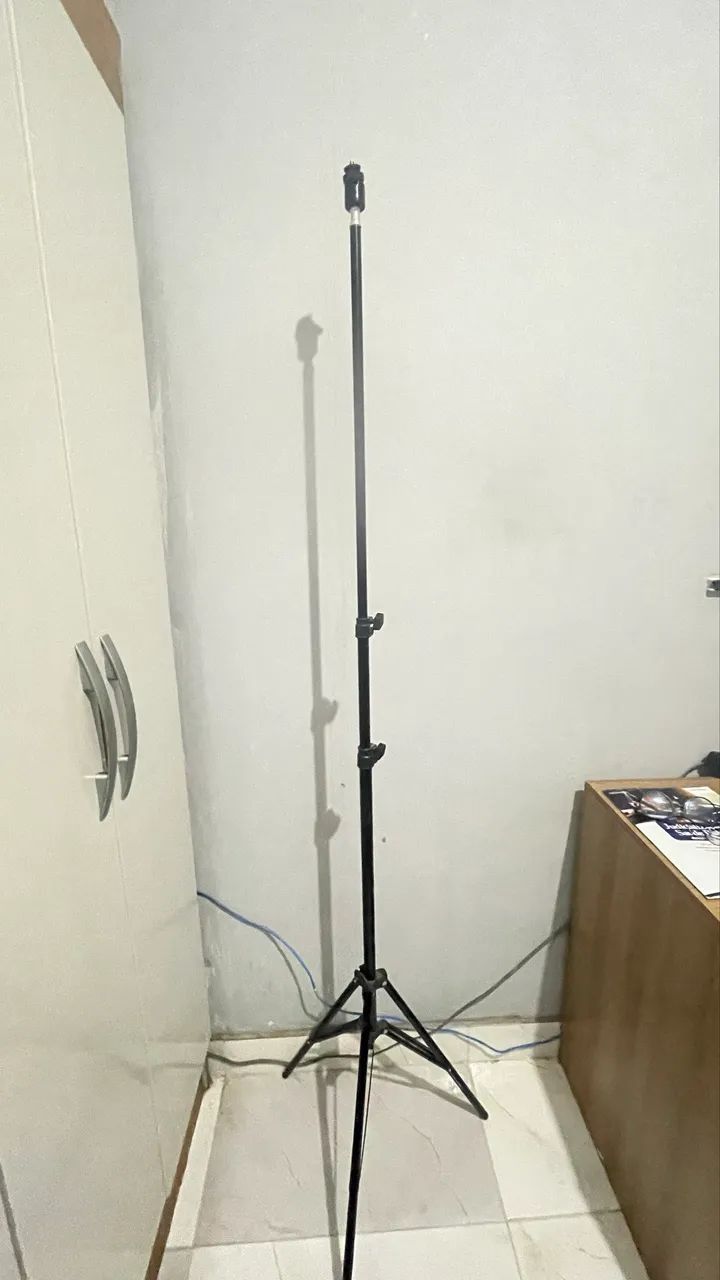 Tripé para ring light - Foto 2
