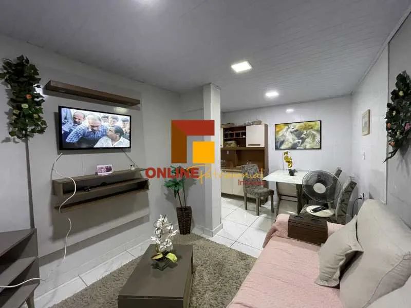 Casa de Vila : Térrea / Residencial / Campo Grande- Mendanha R$ 170.000