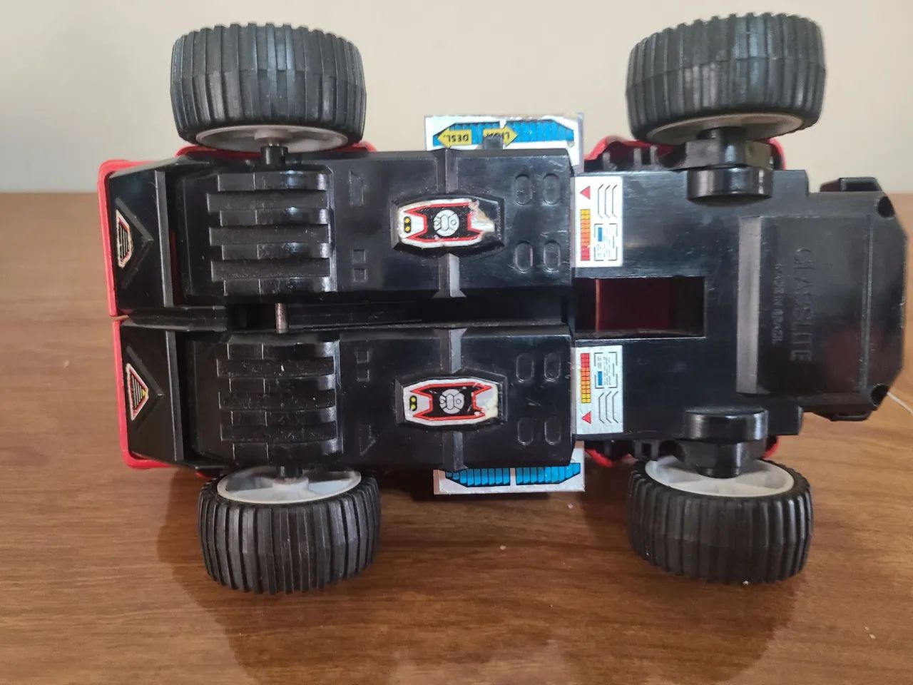 Carrinho Miniatura Mutante 4x4 Glasslite Anos 80 - Foto 4