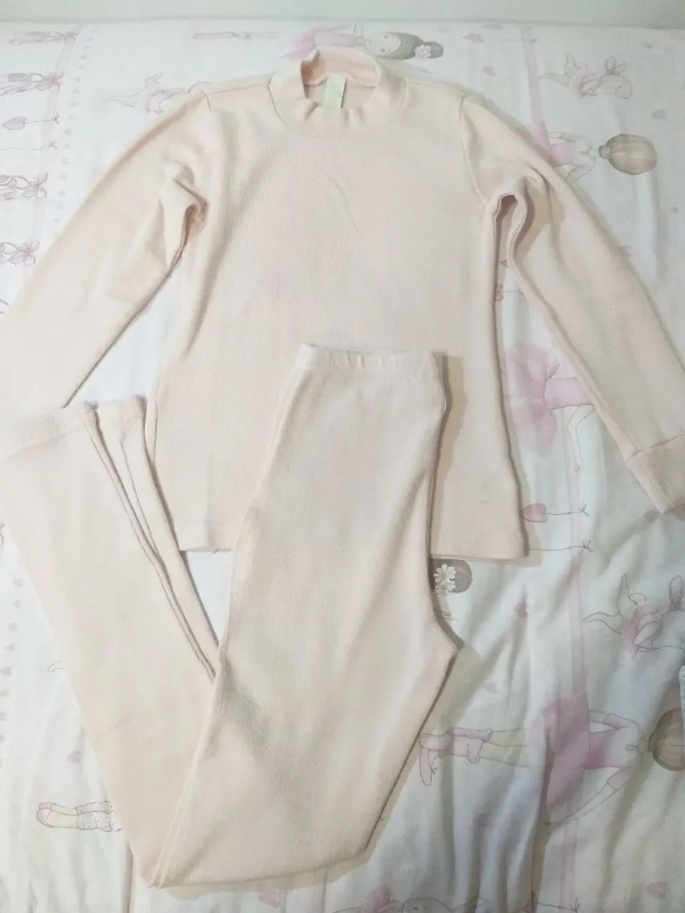 Blusa e calça em malha tamanho 10