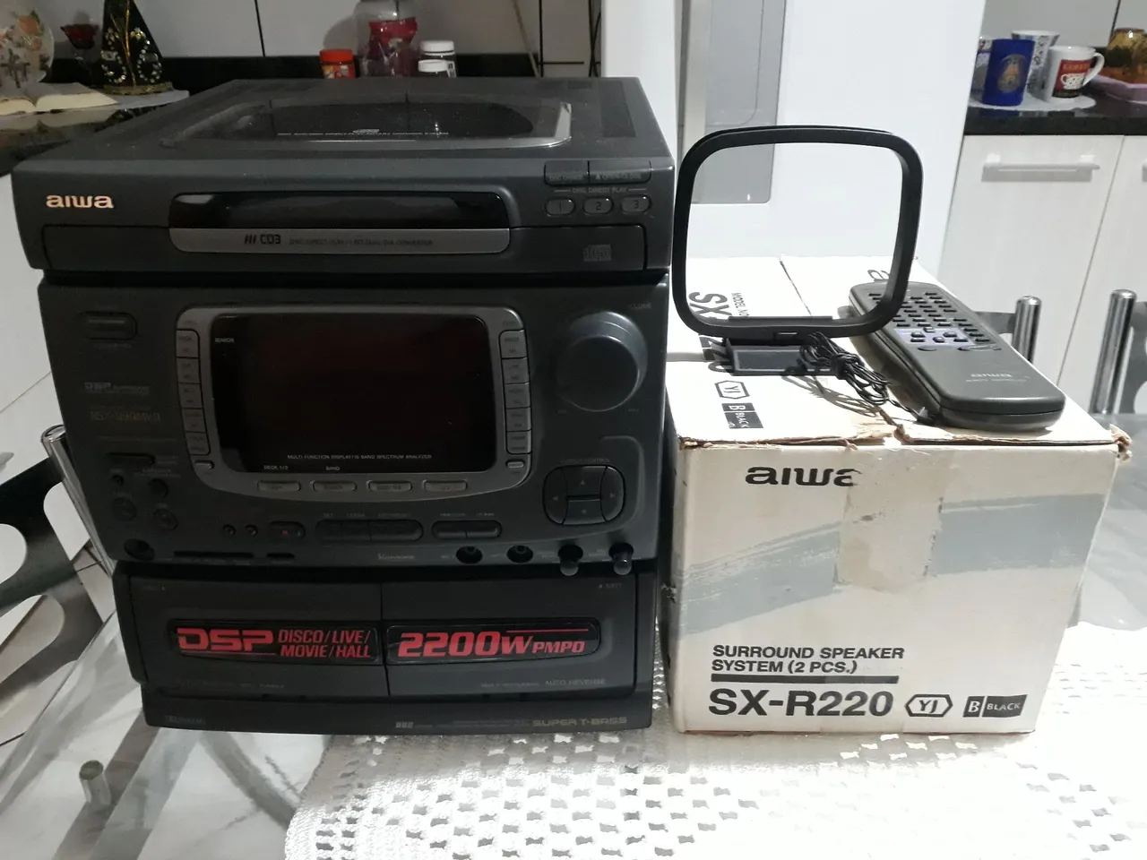 Central Mini System Aiwa nsx999 mk2 ( tokio japan ) + acessórios e surrons