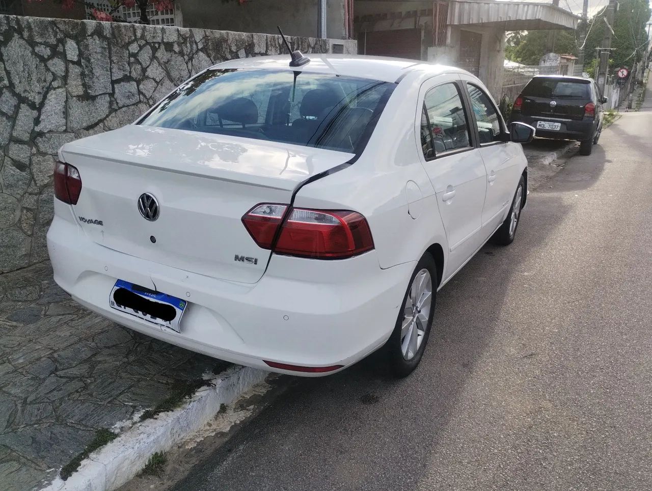 Volkswagen Voyage Comfortline 1.6 8v - Foto 2