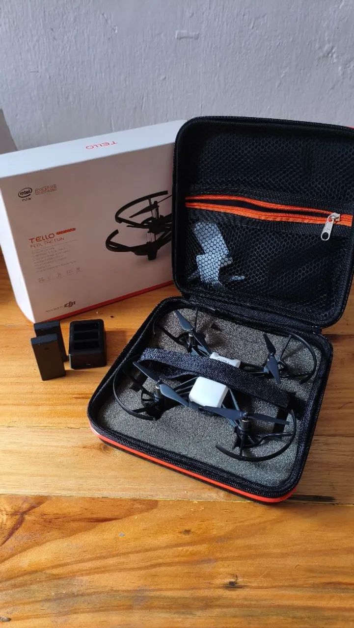 Drone Tello com acessórios e case