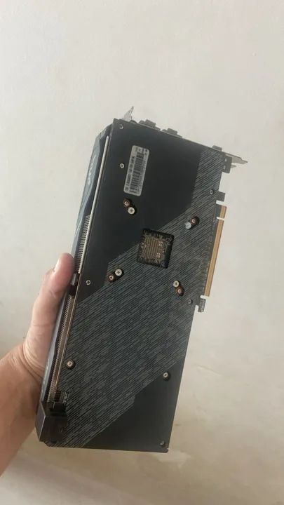 ASUS TUF RX 5600 XT EVO GAMING OC 6GB DDR6 - Foto 2