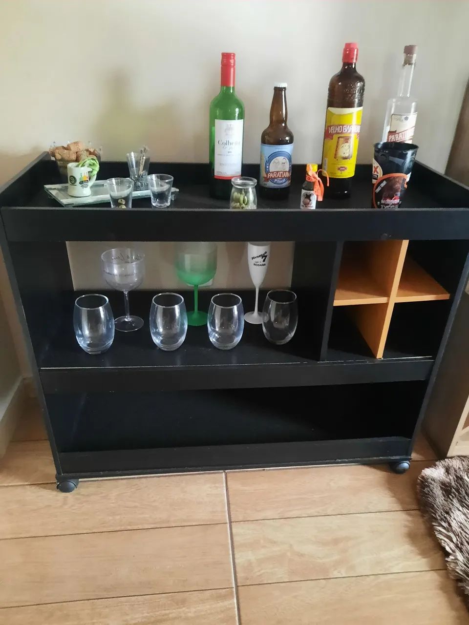 Rack de Bar Preto com 3 Prateleiras