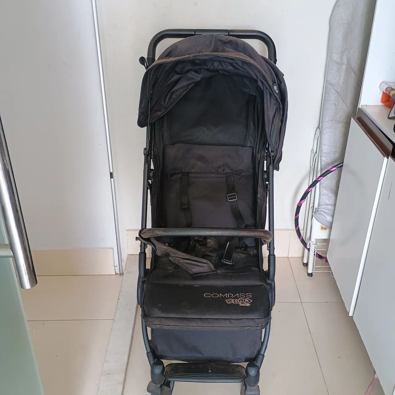 Vendo carrinho de bebê