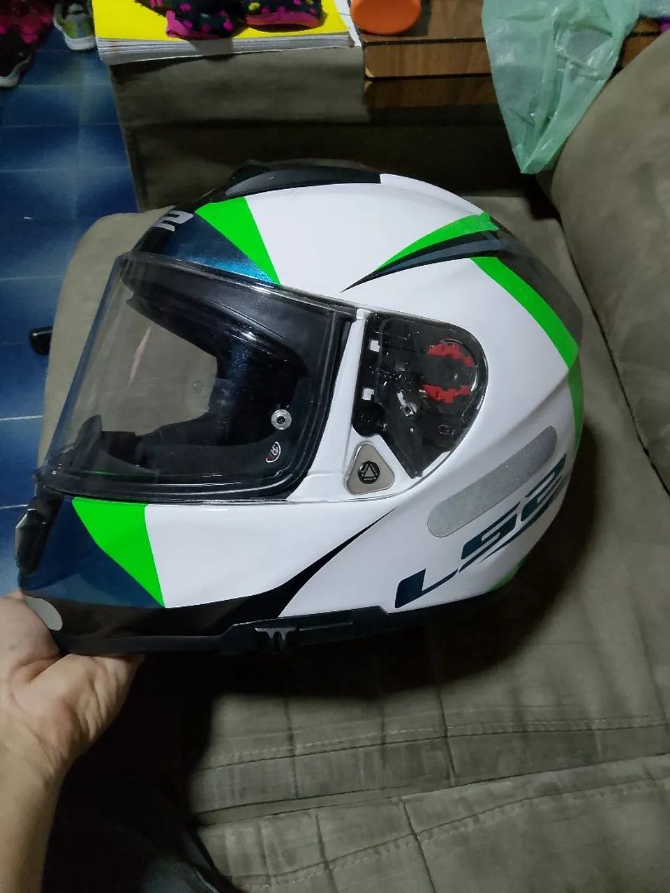Capacete LS2 Vector Evo 