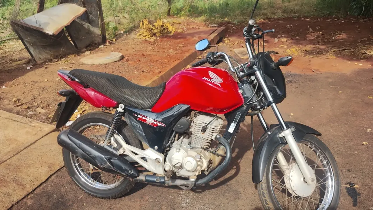 Vende-se moto 