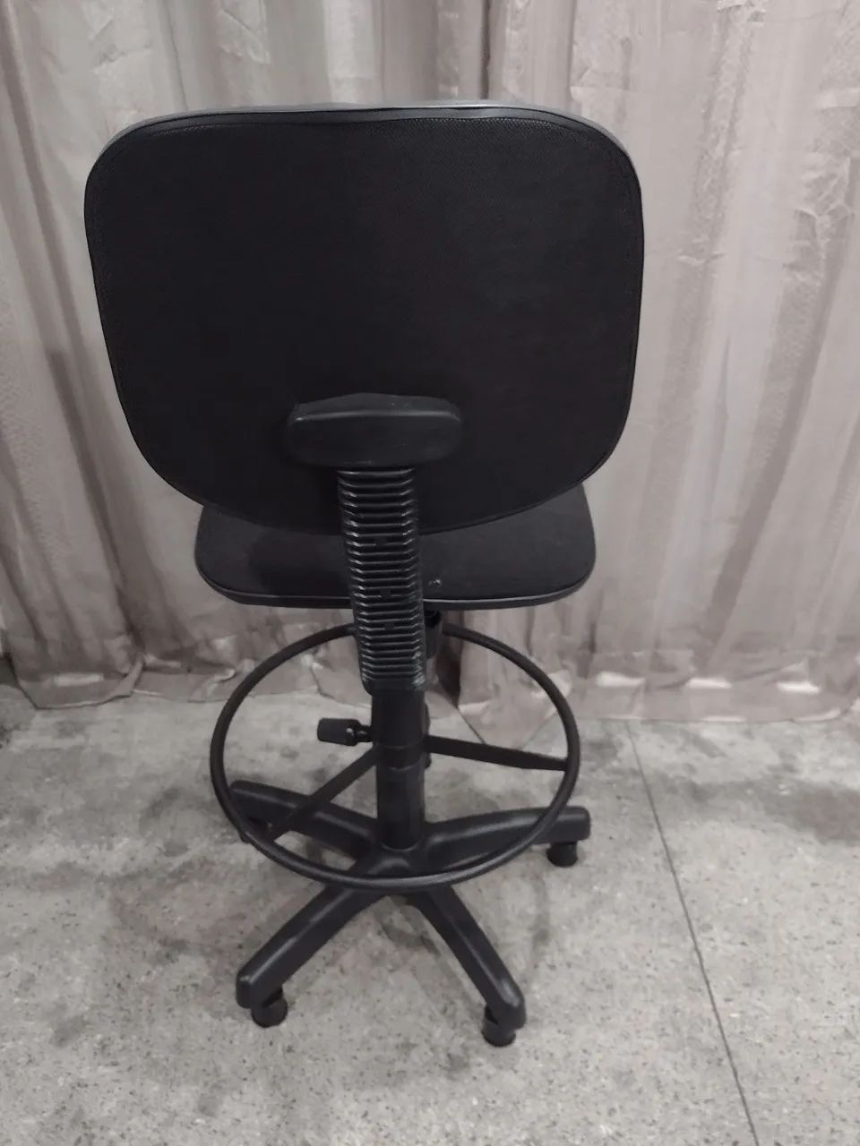 Cadeira de Escritório com Rodas e Apoio para Pés - Foto 6