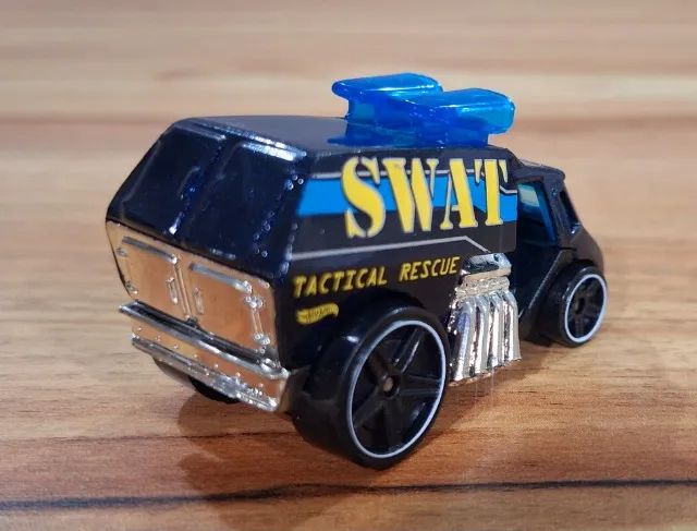 Hot Wheels Cool One - Hot Wheels City Works 2011 (Loose) - Foto 4