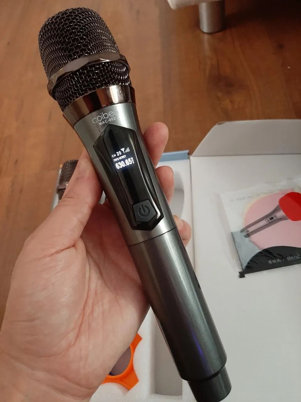 Microfone Sem Fio Profissional Coibeu WK-MAD (Recarregável Tipo-C)
