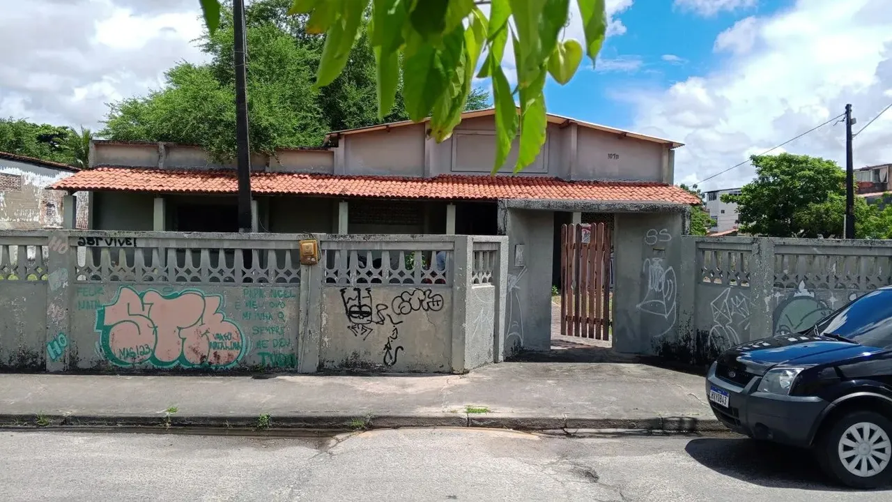 Ponto Comercial para Venda em Fortaleza, Prefeito José Walter, 1 dormitório, 2 banheiros