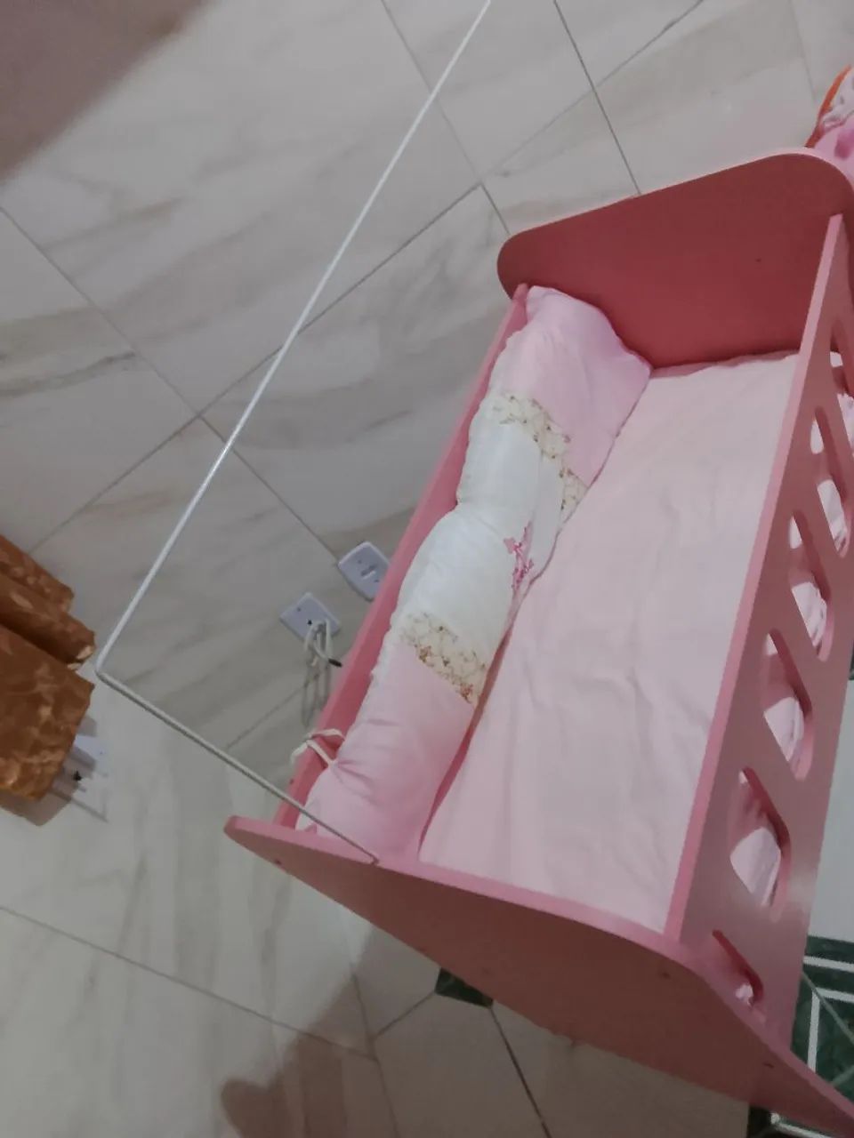 VENDO MINI CAMA, ROSA!! - Foto 2