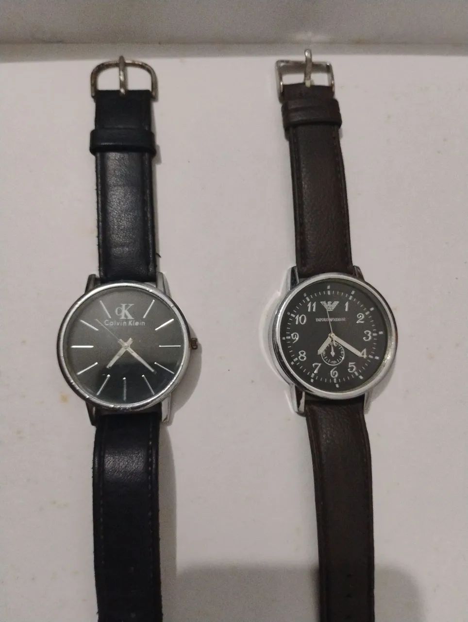 Dois relógios pelo preço de um 