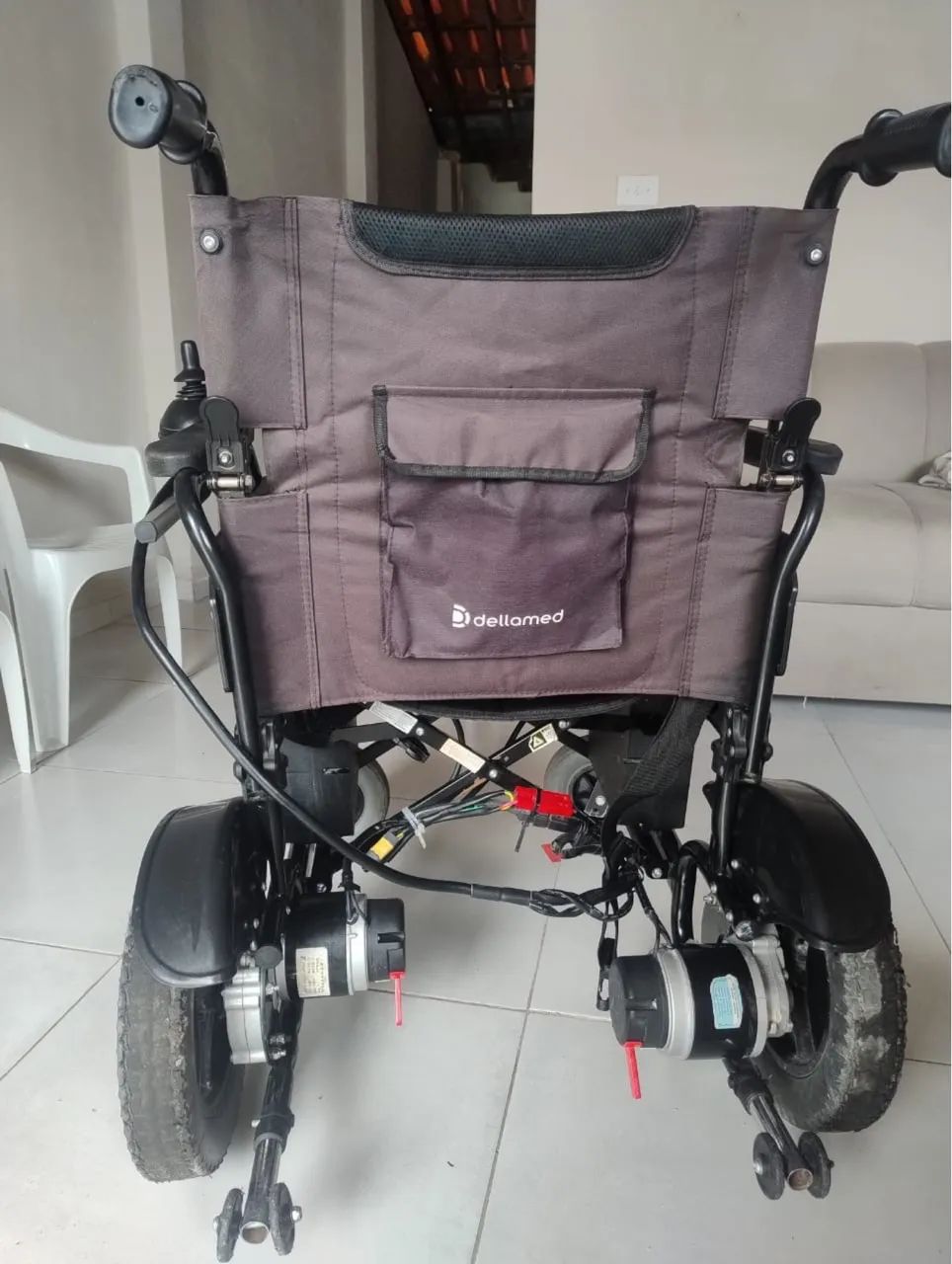 Cadeira de rodas automática/Defeito no elastique.  - Foto 3