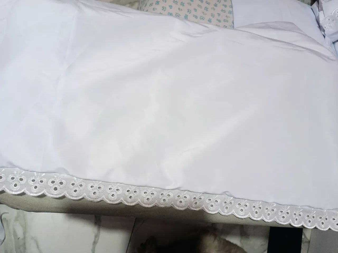 Fronha de cetim branco 