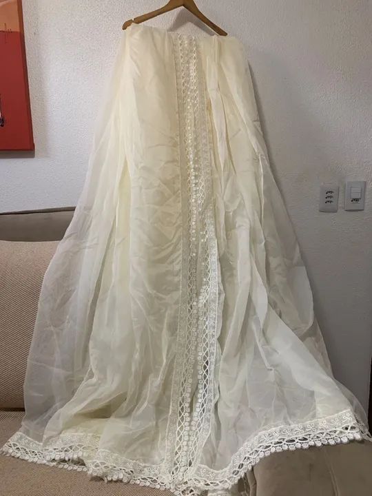 Veú de parede para berço