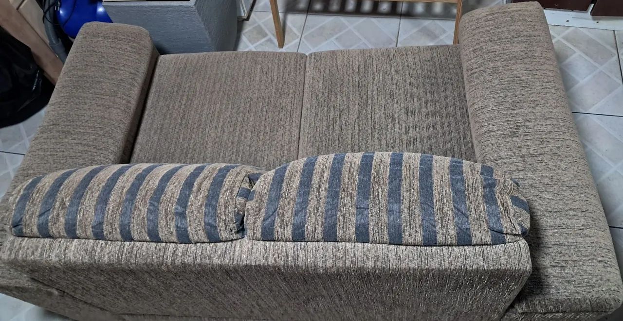 Sofá de 2 lugares 65570246443779122