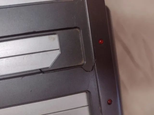 Só Console Retron 3 Com Defeito Só Funciona Mega - Leia Descrição - Foto 2