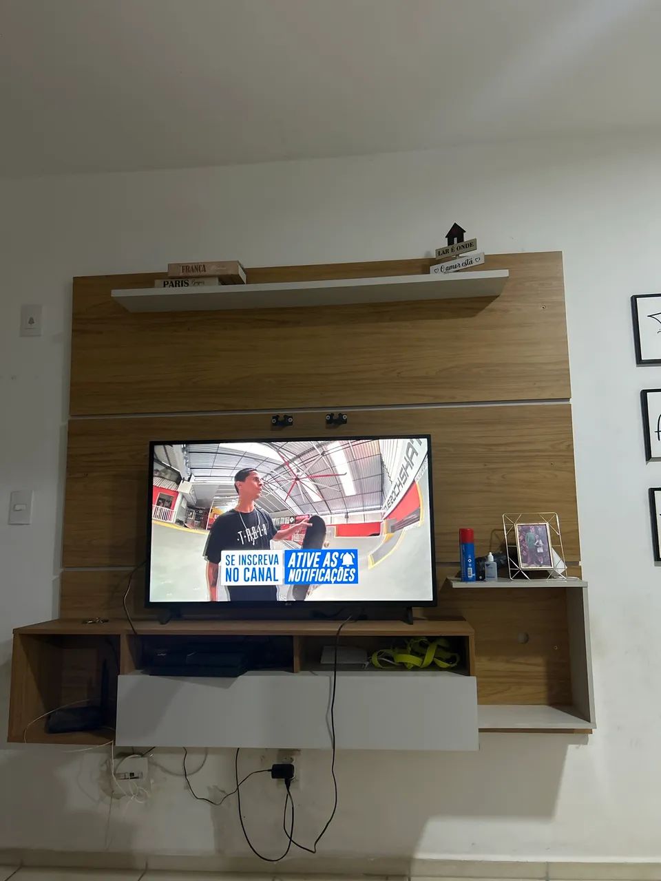 Painel de Tv64352678613763120