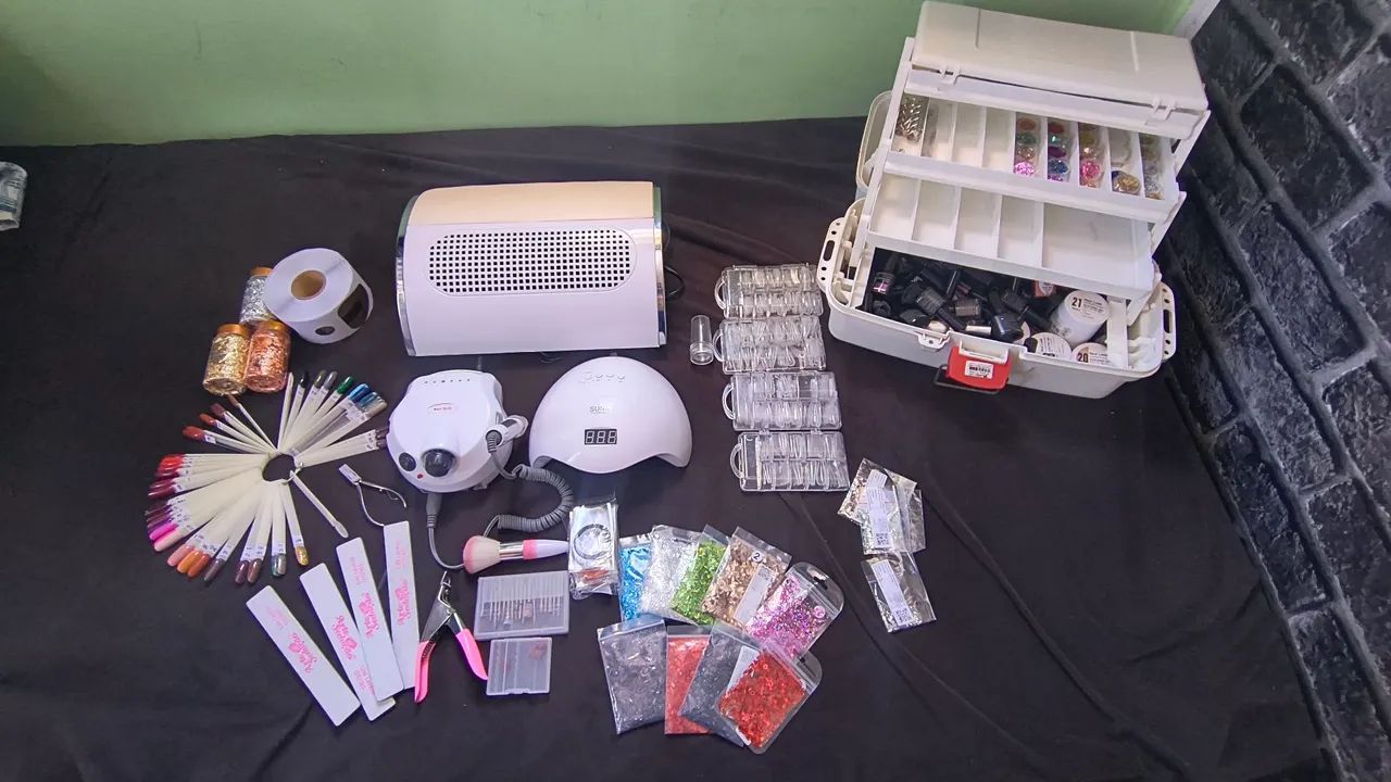kit de manicure com 226 itens - Foto 5