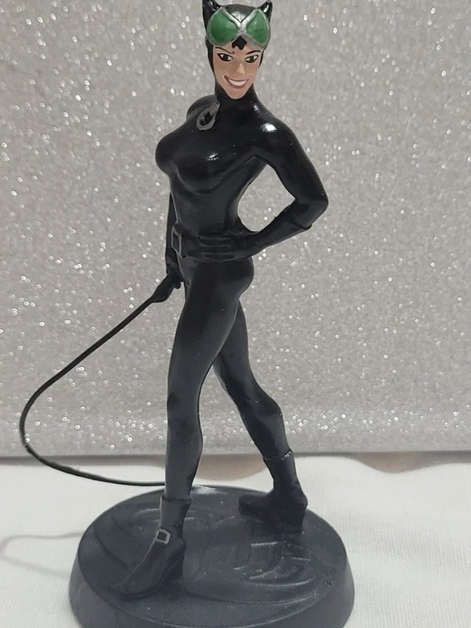 Miniatura Eaglemoss Mulher Gato - Edição 9 com caixa e revista - Foto 2
