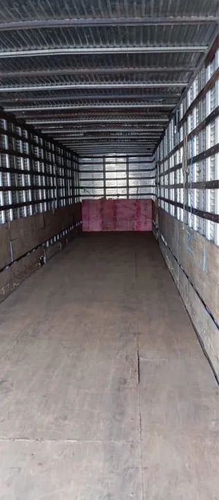 Caminhão Iveco baú 28 paletes  - Foto 2