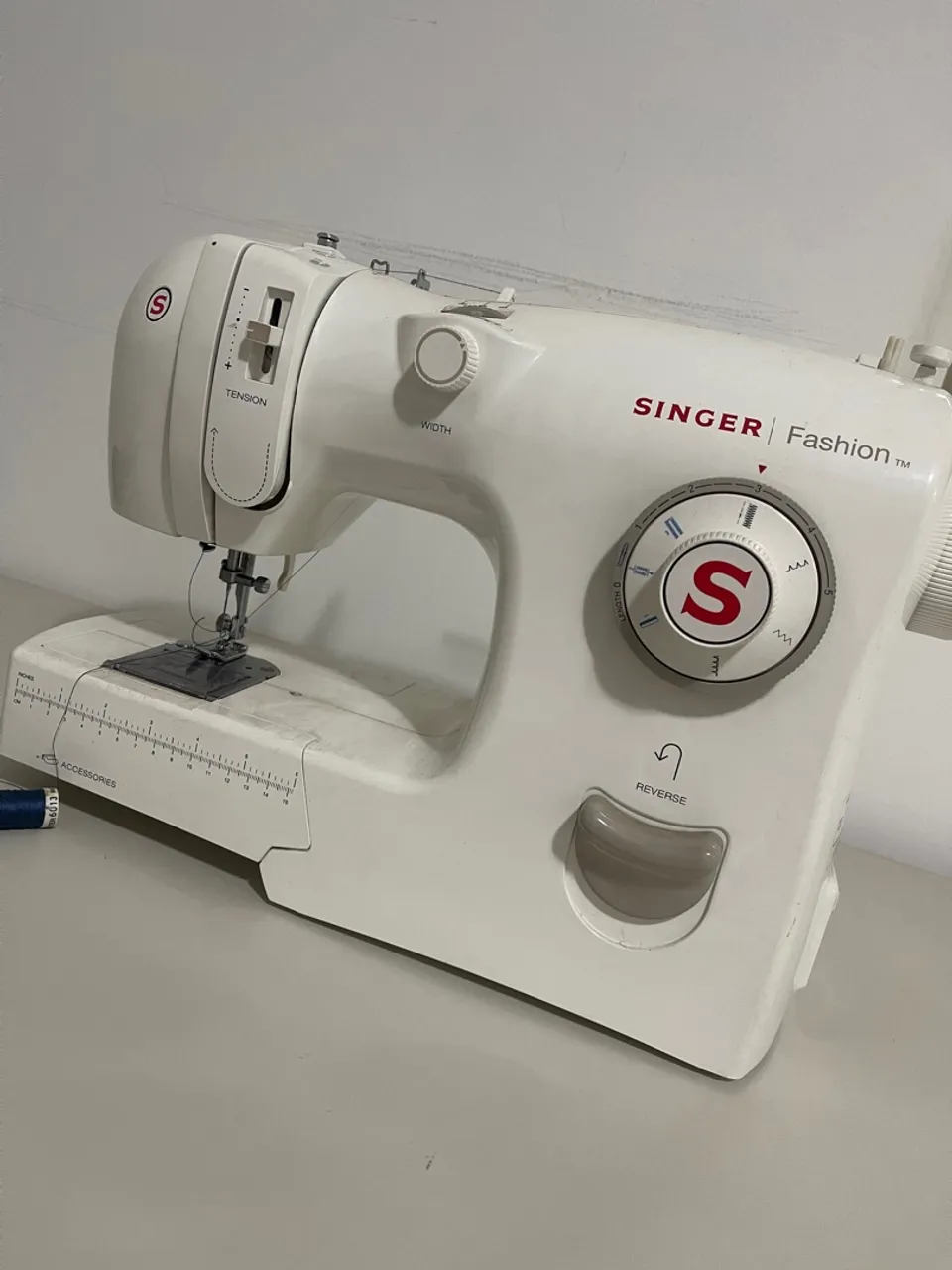 Máquina de costura Singer Fashion 220V