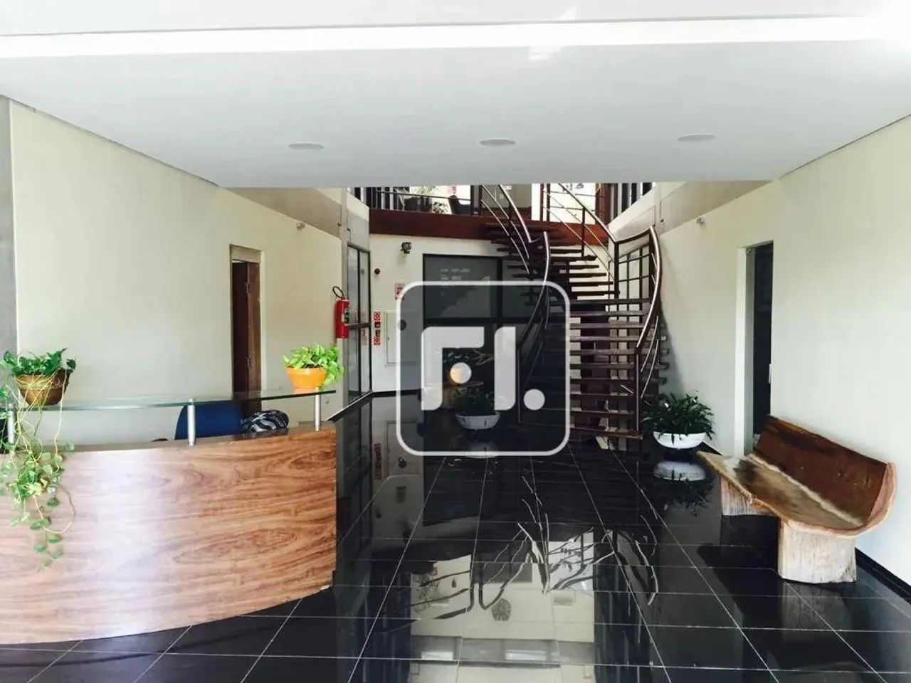 Conjunto para alugar, 380 m² por R$ 10.830,01/mês - Jardim Belizário - Cotia/SP