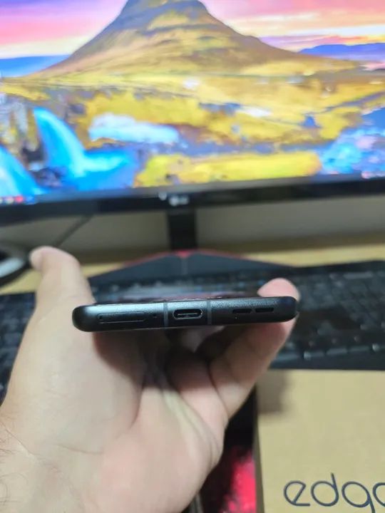 Motorola Edge 50 PRO 12/256 NA CAIXA Aceito troca passo cartão - Foto 3