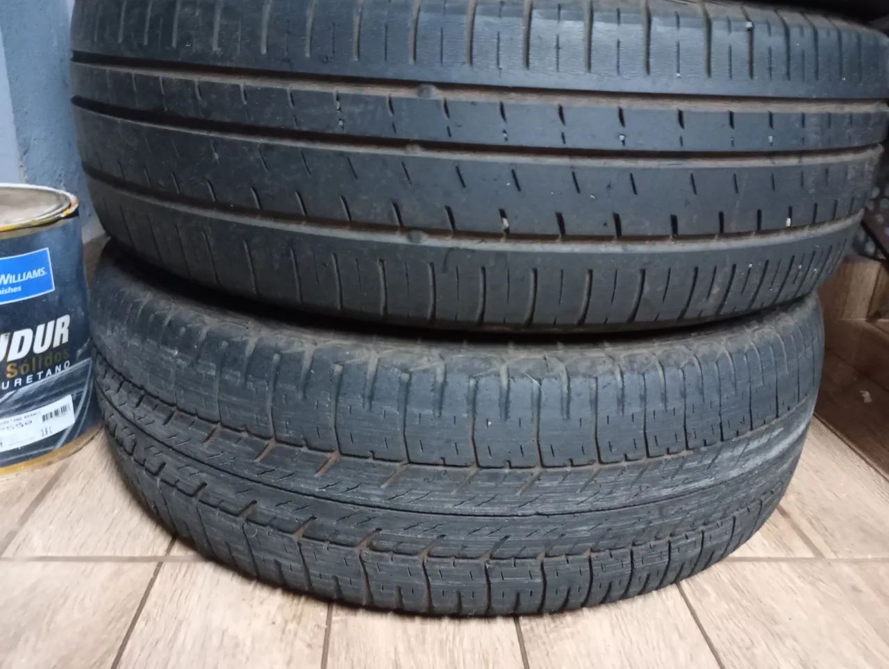 .Pneu aro 14 64840820352898121