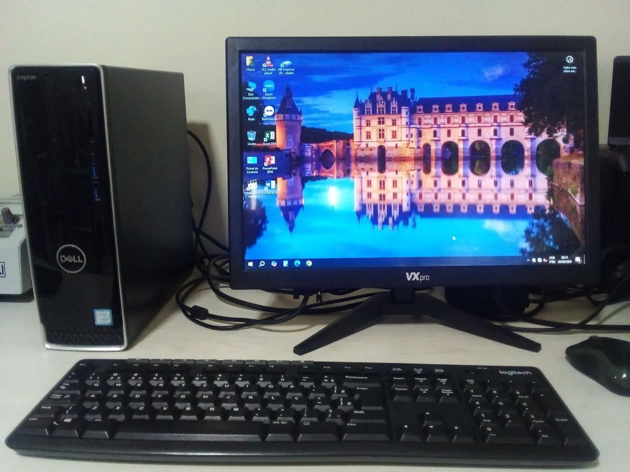 Computador Dell com Monitor Vx Pró 17" e acessórios periféricos 