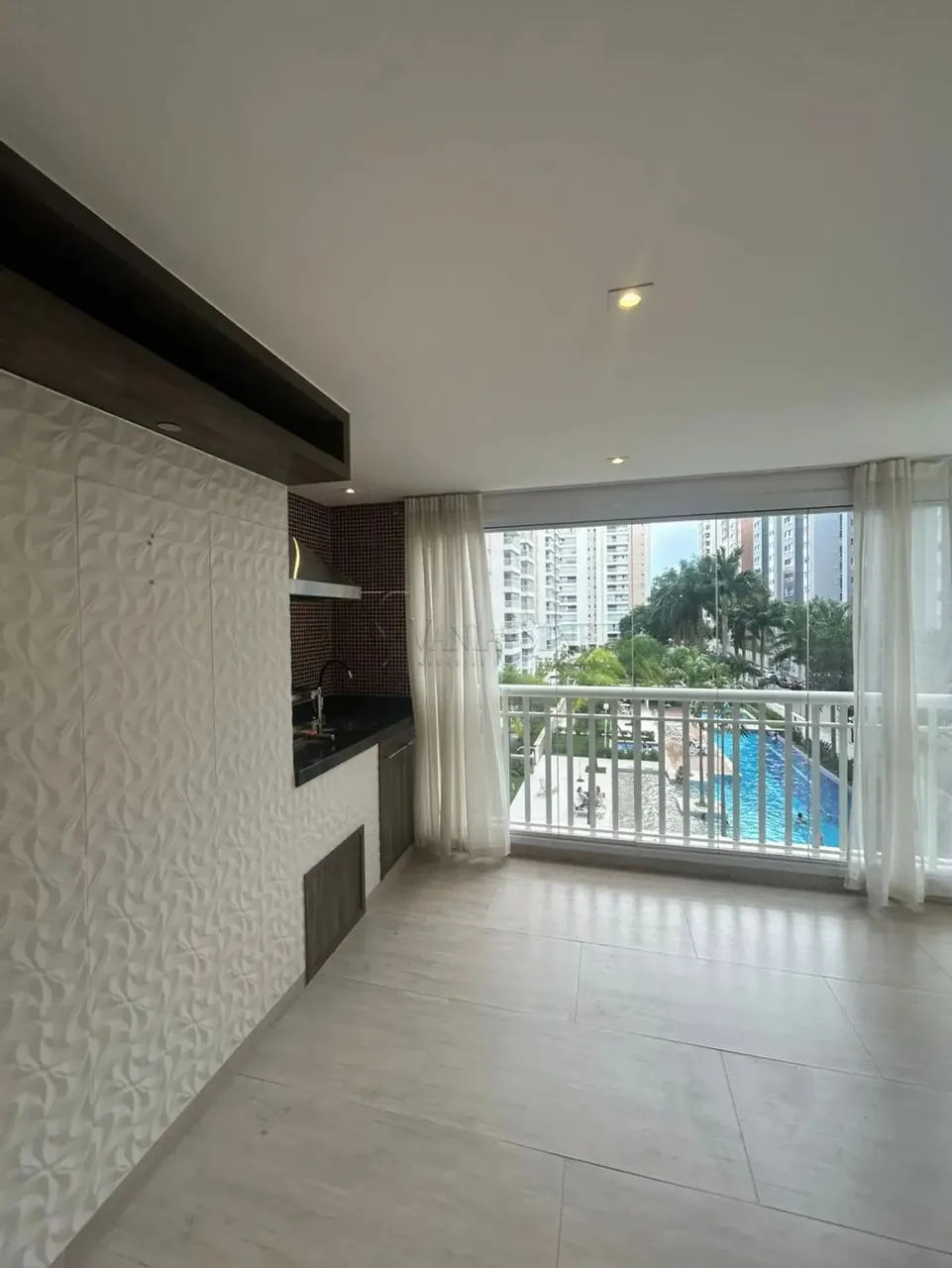 Viva no Conforto do Pátio Condomínio Clube! Apartamento à Venda