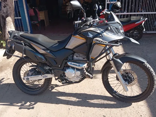Honda Xre Adventure 300 abs 2023 bege/preta linda valor 29.900