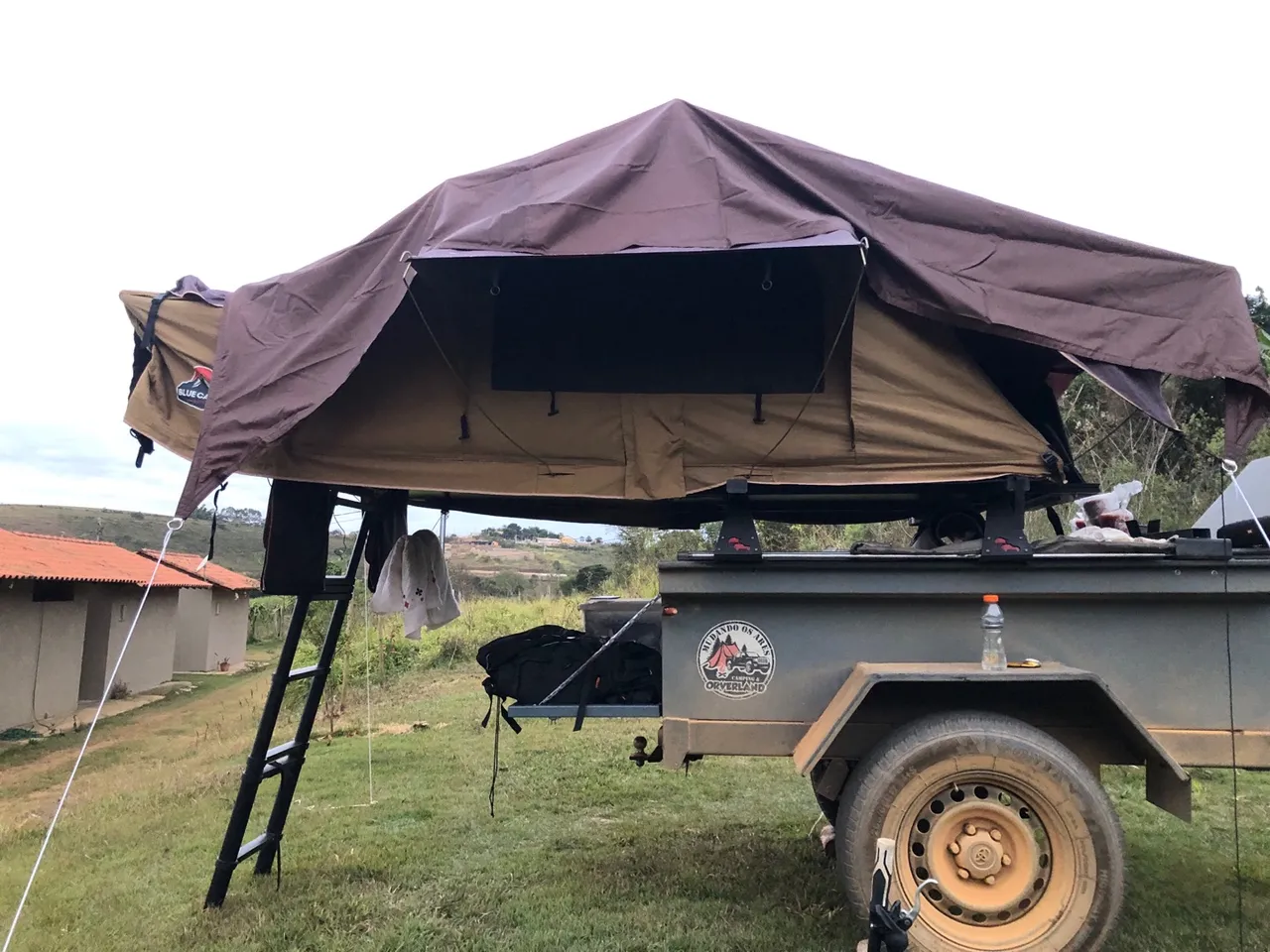 Tenda de teto para camping - Aventura garantida!