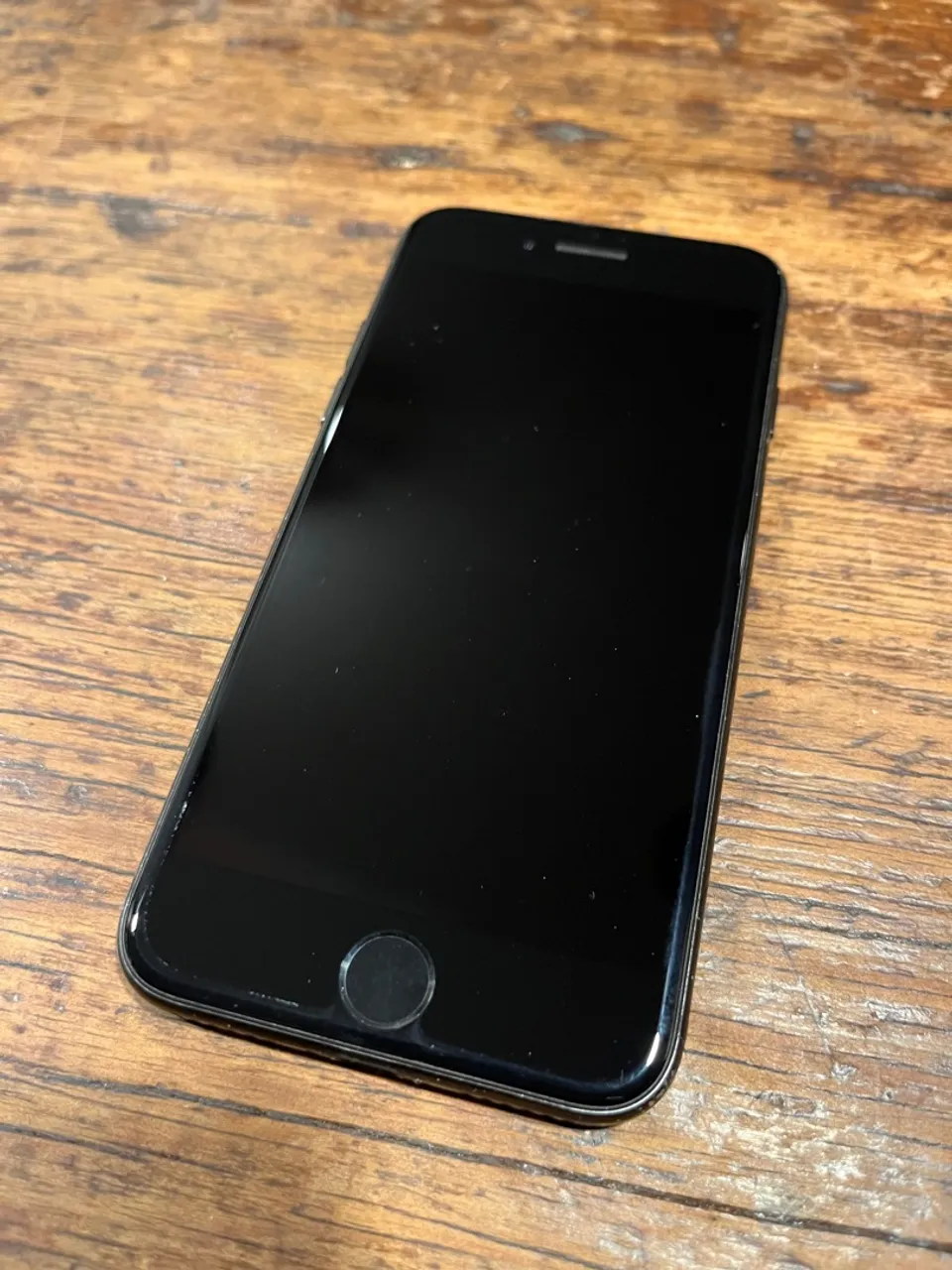 iPhone 7 - 128GB