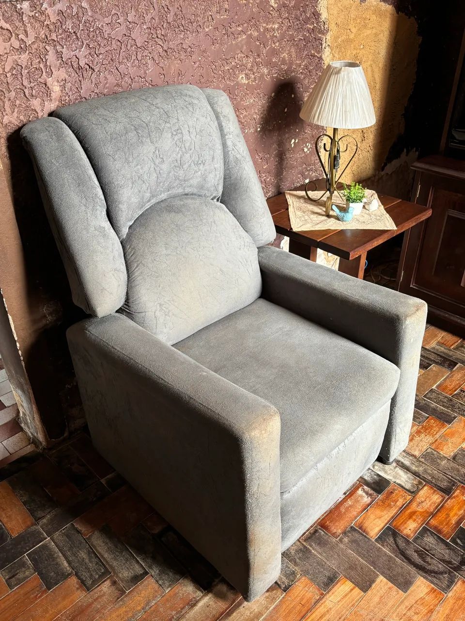 Poltrona reclinável