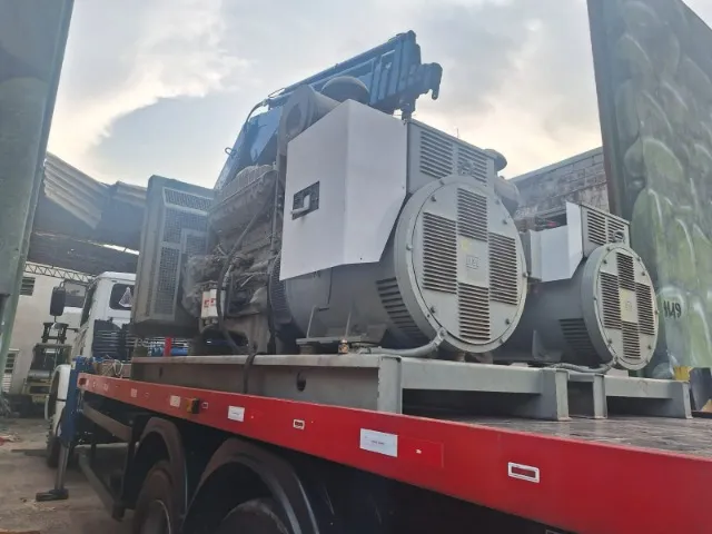 2 Geradores Cummins Aberto 450kva