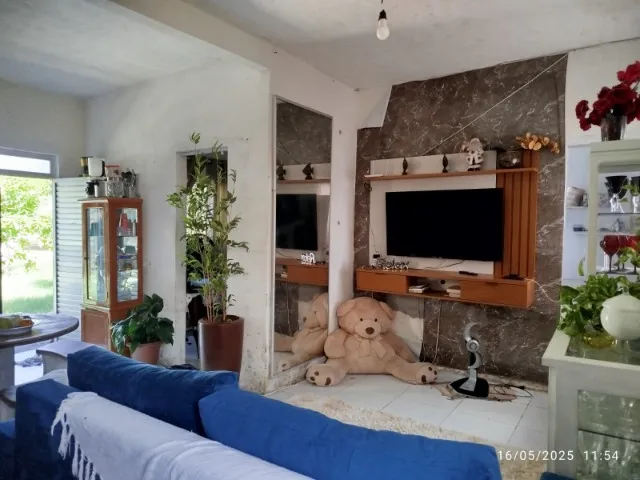 CASA À VENDA - PARAÍSO COM LAZER E NATUREZA!