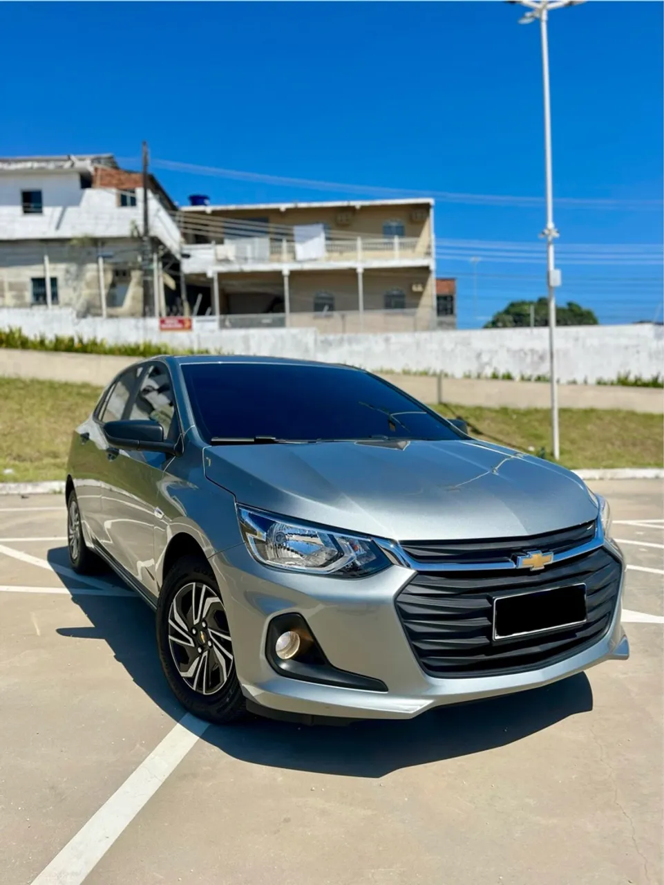 Onix LT 1.0 - 25/25 - 0km - já financiado
