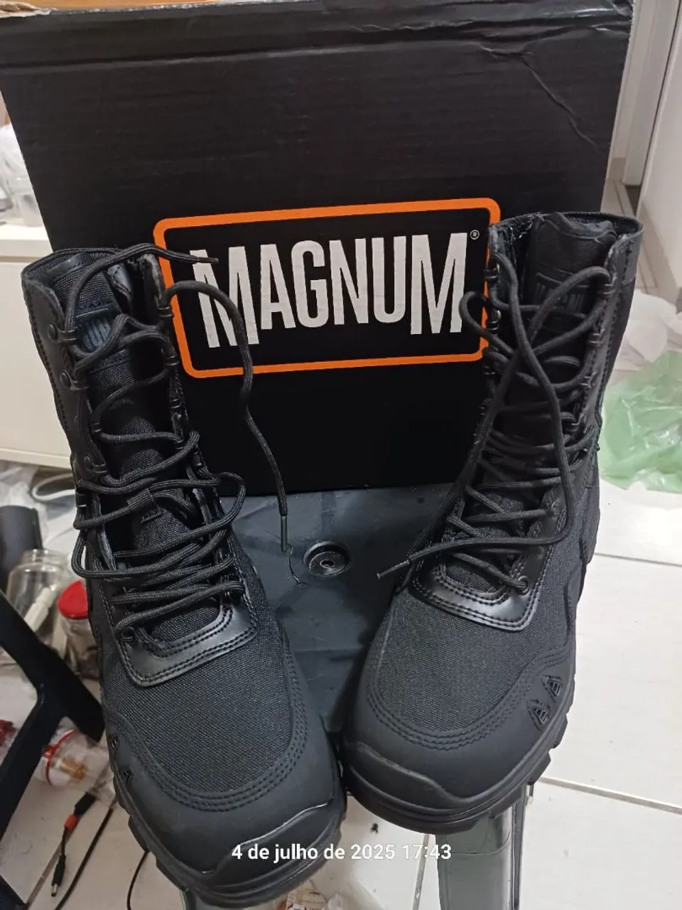 Bota Magnum Tática Militar Preta