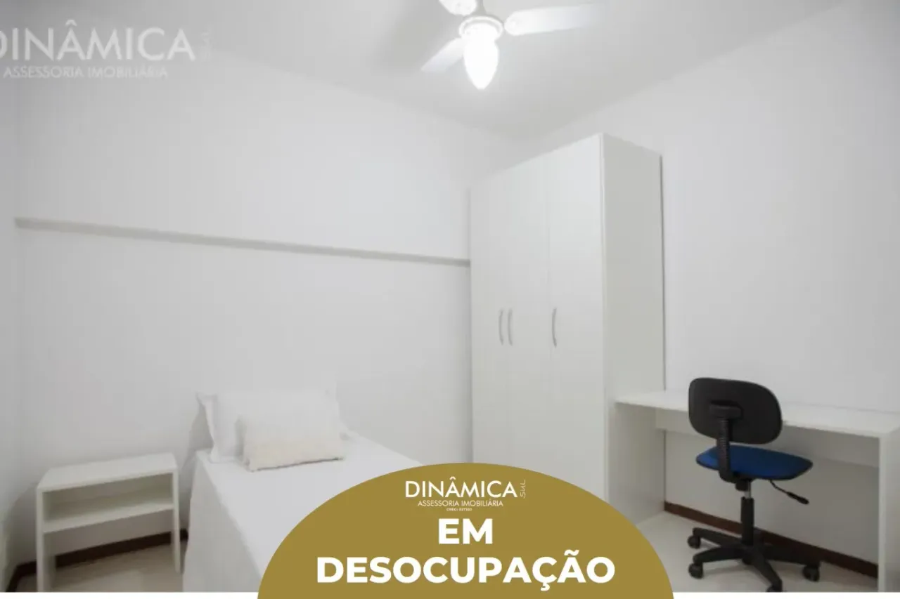 Quarto mobiliado próximo à Furb, somente para mulheres.