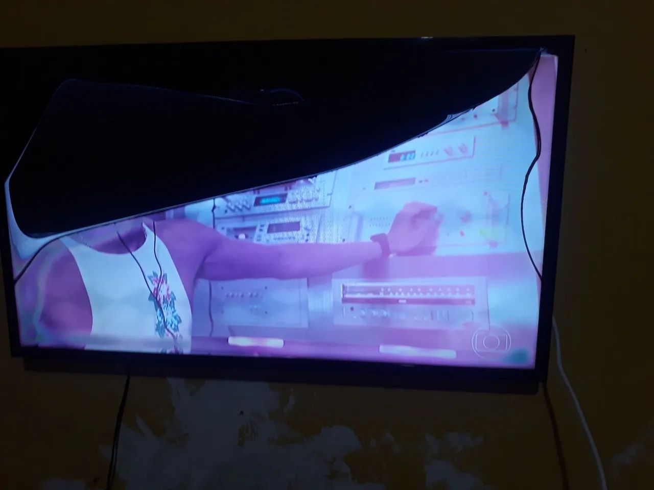 Tv Samsung 40polegada smart tv - Foto 4