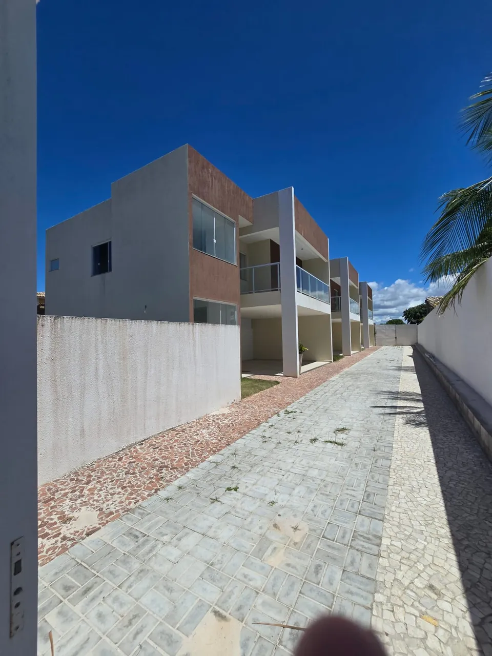 Imóvel para venda possui 120 metros quadrados com 4 quartos em Pitangueiras - Lauro de Fre