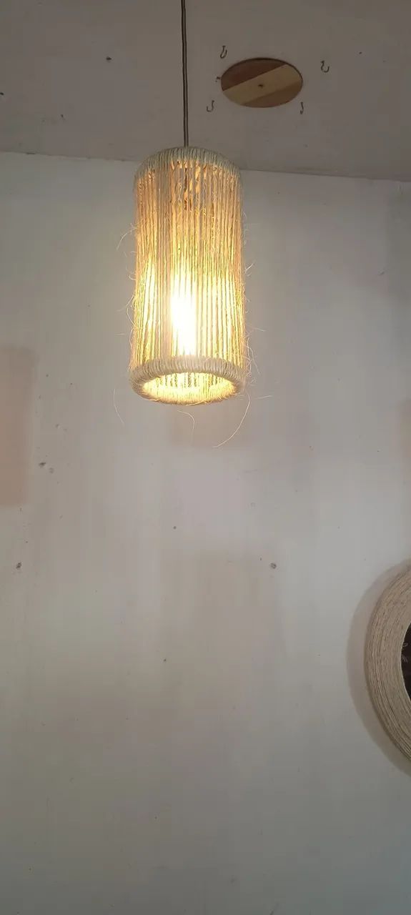 Super promoção luminária feita com fibra de sisal 38,00 cada 