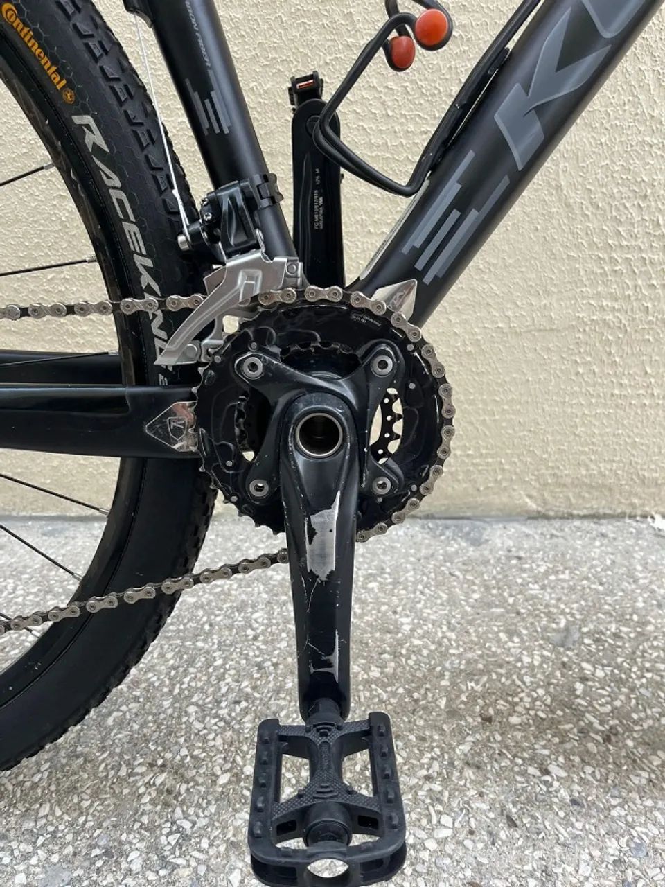 Bicicleta KUOTA carbono aro 29 - Foto 3