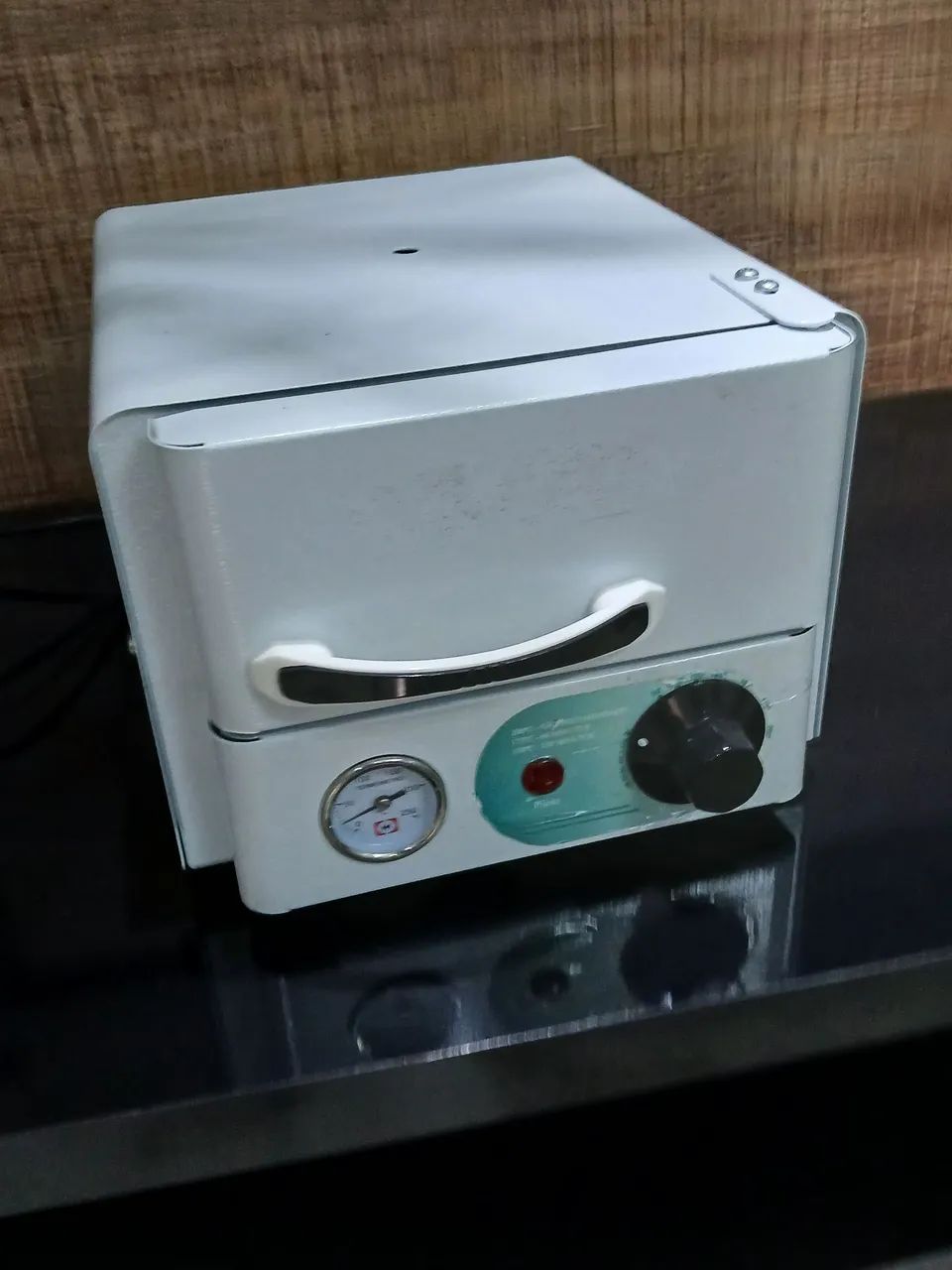 Vendo esta estufa esterilizador 