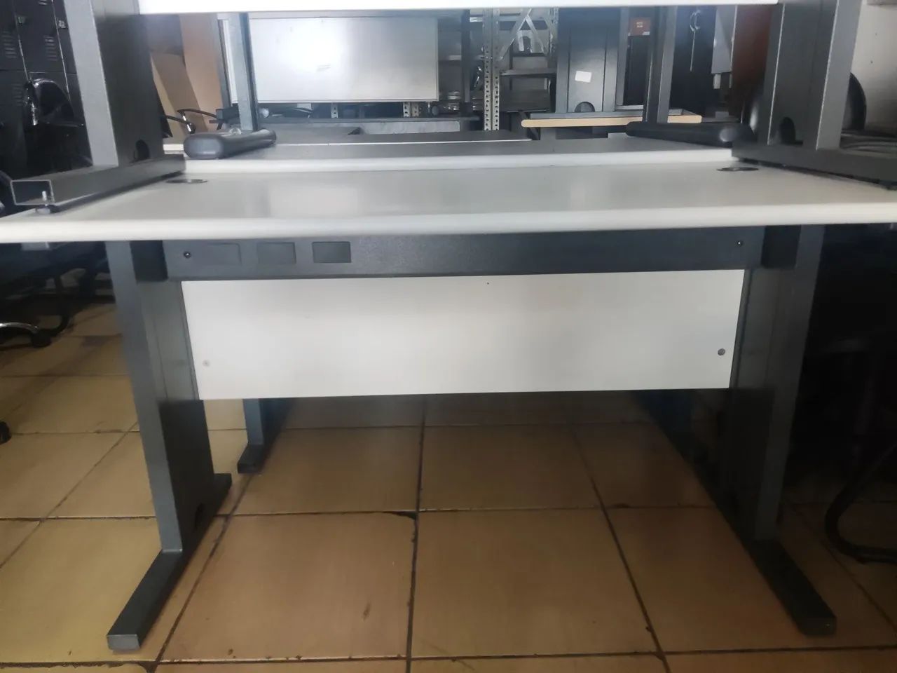 Mesa para escritório  - Foto 2